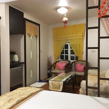 Chulu Wenxin Xiao Zhan Homestay ภายนอก รูปภาพ